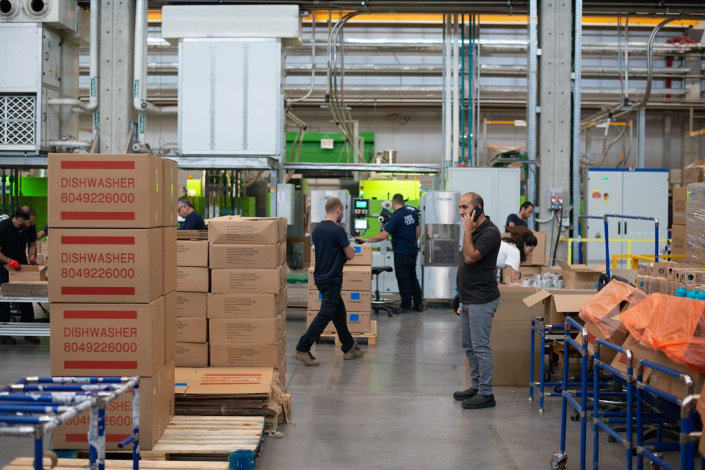 How to Increase Employee Engagement: 10 easy ways TrouDigital
