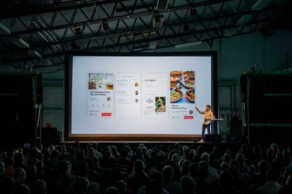 digital signage hire main stage screen