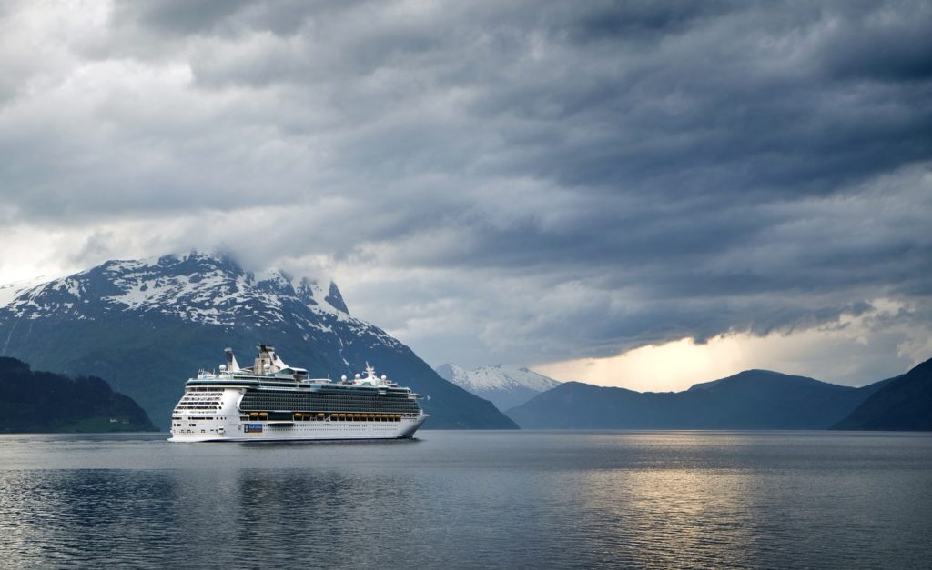 Case Study: Ocean World Travel Cruises into Digital Signage to Capture Attention