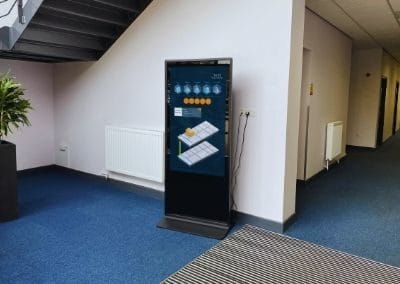 Digital Signage In Manufacturing TrouDigital