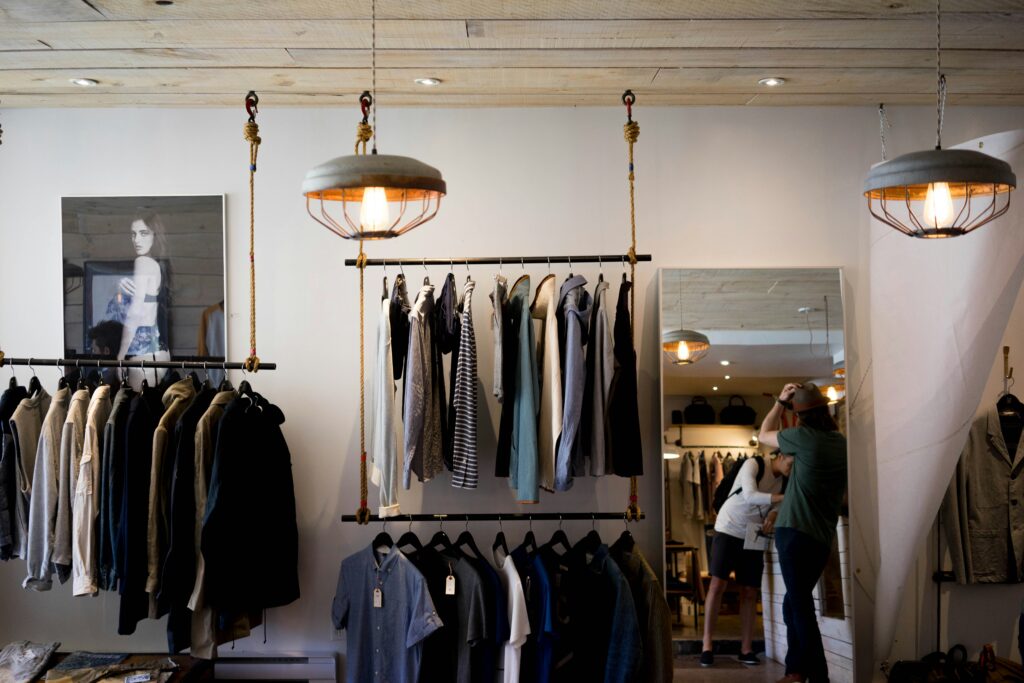 Maximising ROI with Digital Signage in Retail Environments TrouDigital Maximising ROI with Digital Signage in Retail Environments TrouDigital