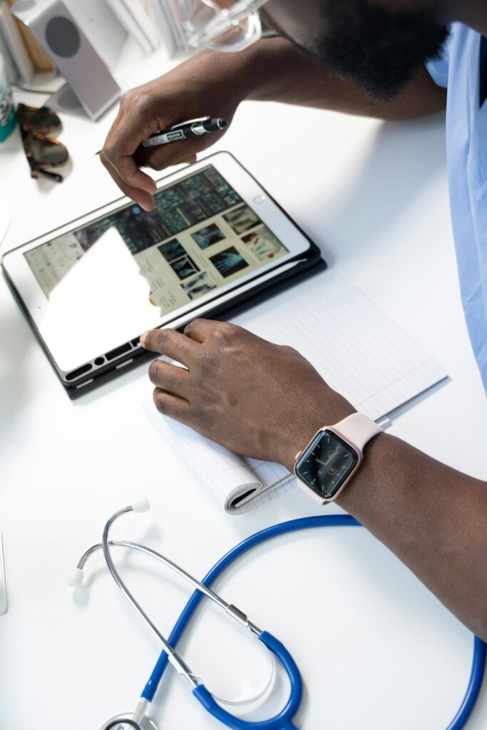 Designing Effective Digital Signage for Healthcare Facilities TrouDigital